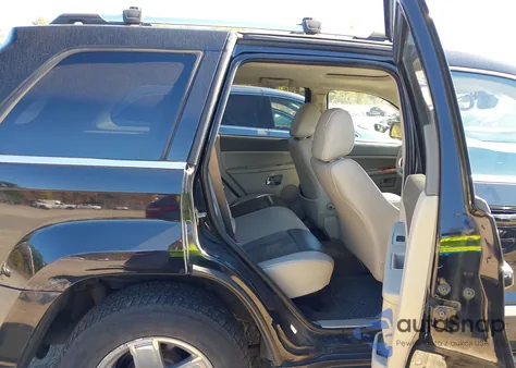 2006 Jeep Grand Cherokee Overland z USA, uszkodzony, nr VIN 1J8HR68286C256968